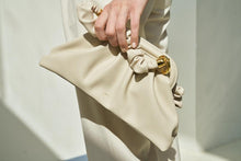 Load image into Gallery viewer, Cloud Top Handle Bag - Beige
